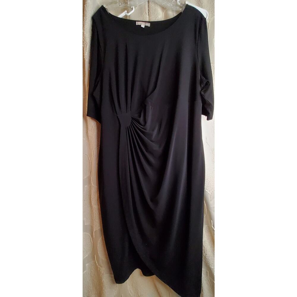 #553 Excellent Black Signature Sadie Black Ruched Wrap Cocktail Dress Size 22W